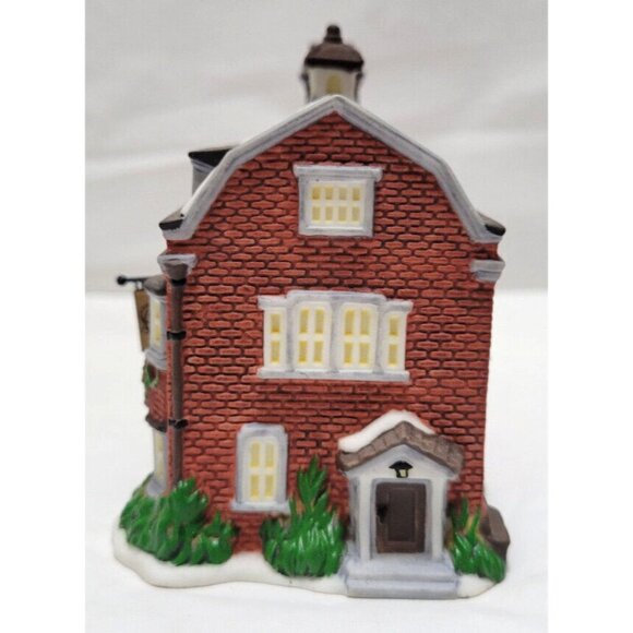 Dept 56 Charles Dickens 1997 Collectors Edition Ornament GAD'S HILL PLACE - Picture 3 of 13
